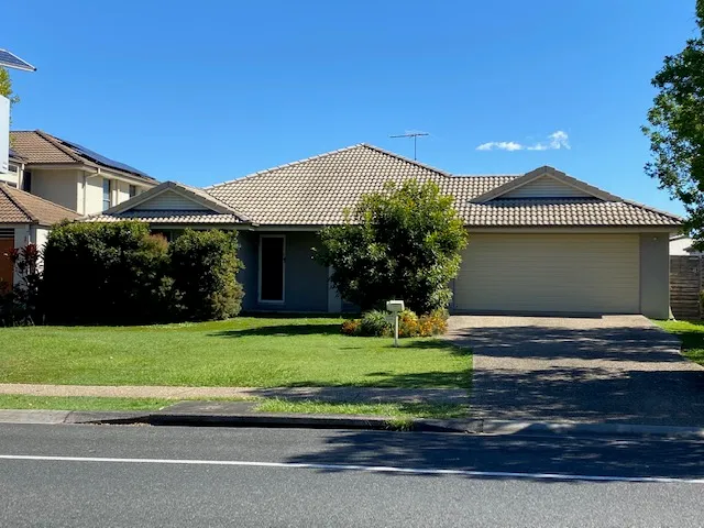 Executive Home in Narangba