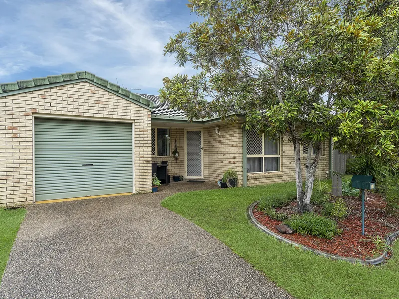 Large family room and an envious back yard