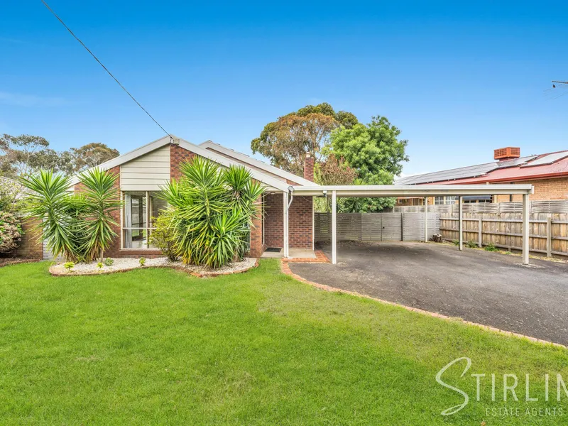 Comfortable Family Home with Pool and Modern Upgrades in Pearcedale