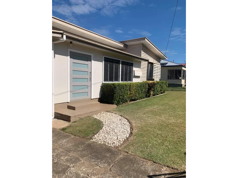 You Must Look At This House - One of a Kind