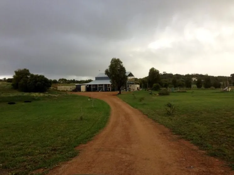 HOUSE 4 SALE