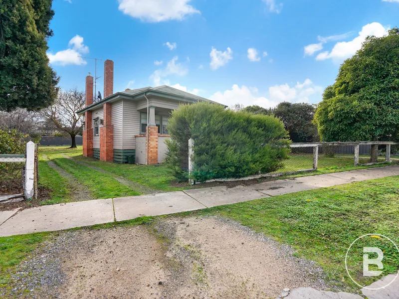 TIDY WEATHERBOARD HOME WITH DEVELOPMENT OPPORTUNITY