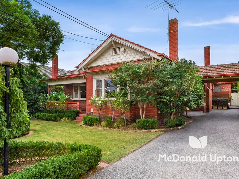 Exceptional Design and Premium Living in Classic Essendon Heartland