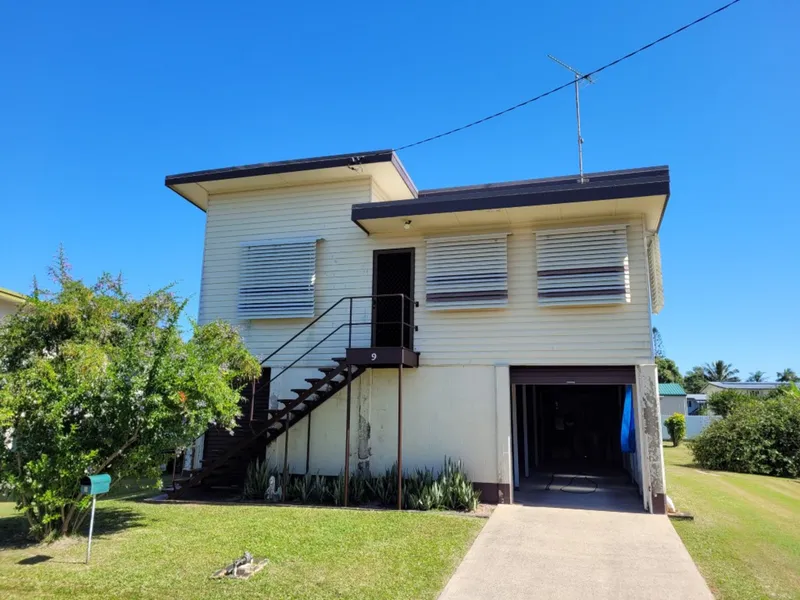 LARGELY RENOVATED HOME IN TOWN!