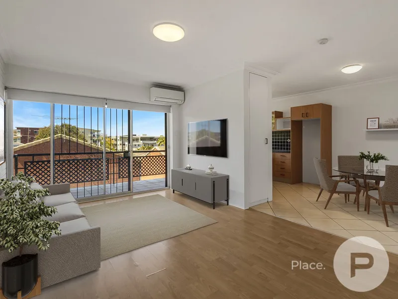 CLASSIC DOUBLE-BRICK UNIT - NUNDAH HIGH-SIDE