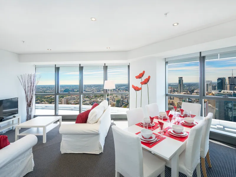 GREAT VALUE - 2 BEDROOM, FULLY FURNISHED APARTMENT ON LEVEL 45 