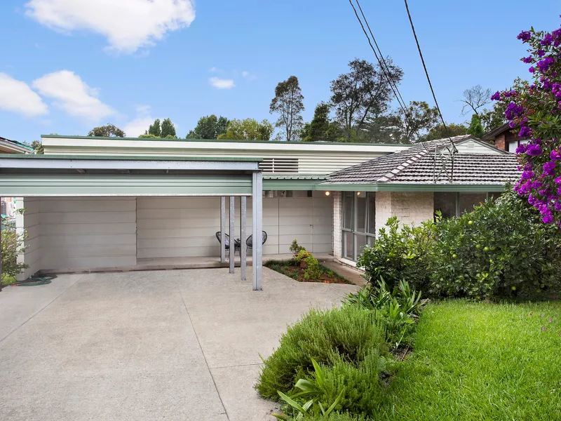 Tightly Held Family Home on 1005 sqm, St Ives North School Catchment