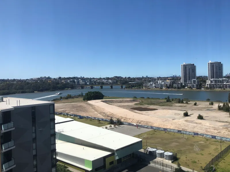 Water View! - 2 Bed 2 bath 2 Car spaces Apartment