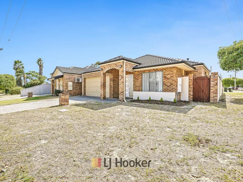 Spectacular 3 x 2 House  |  Corner Block