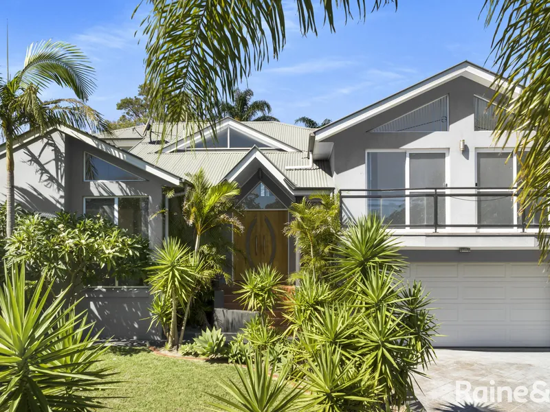 Spacious and Private Family Home with Inground Pool