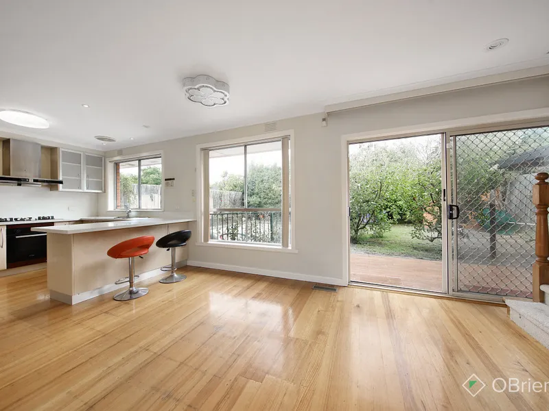 In the McKinnon School Zone & Huge Home 3 Livings areas with everything!