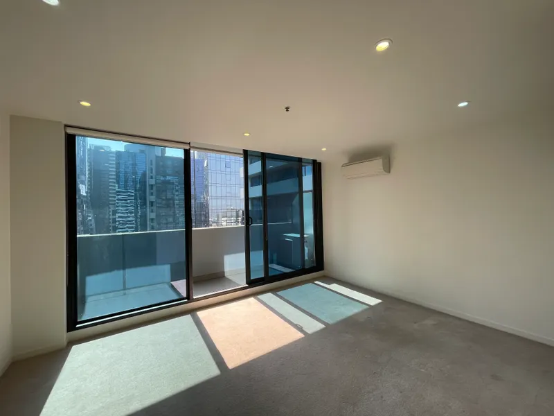 RARE FIND - ONE BEDROOM APARTMENT IN PRIME LOCATION