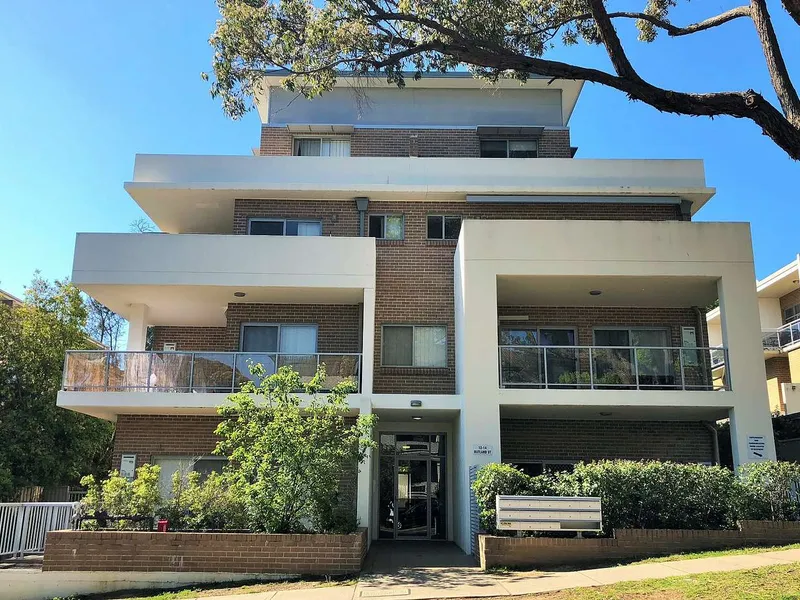 Ultra-spacious apartment in the heart of Rockdale