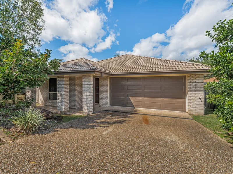 MODERN 4-BED 2-BATH 2-GARAGE