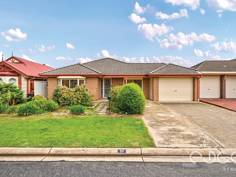 Endearing Elegance With Low Maintenance Appeal!