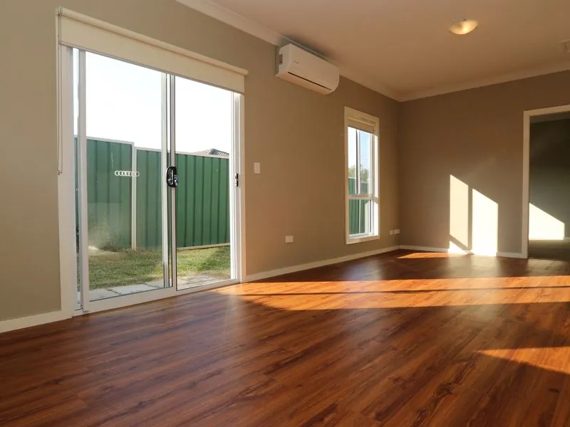 Near New 2 Bedroom Granny Flat