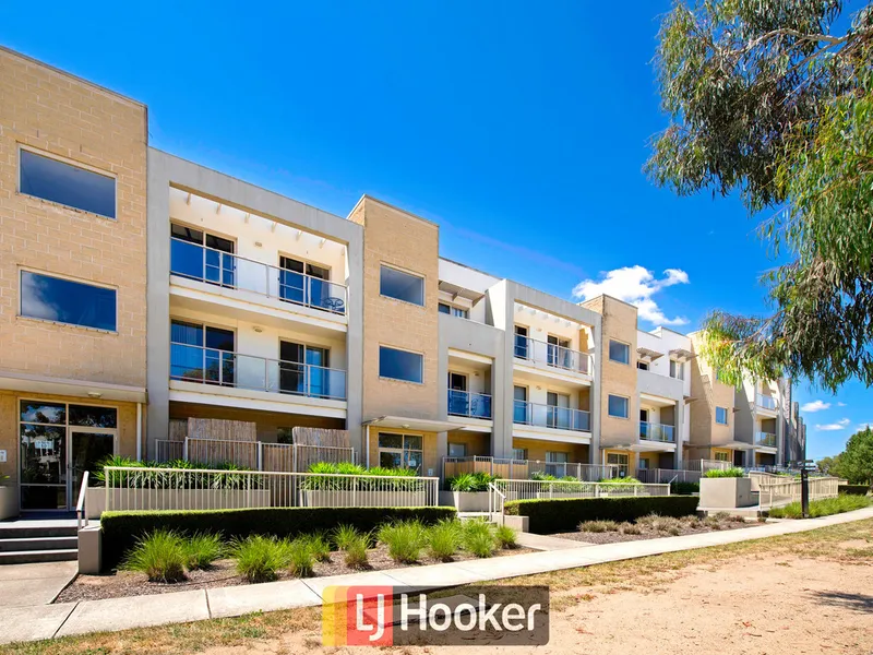 2 Bedroom, 2 Parking in Central Location