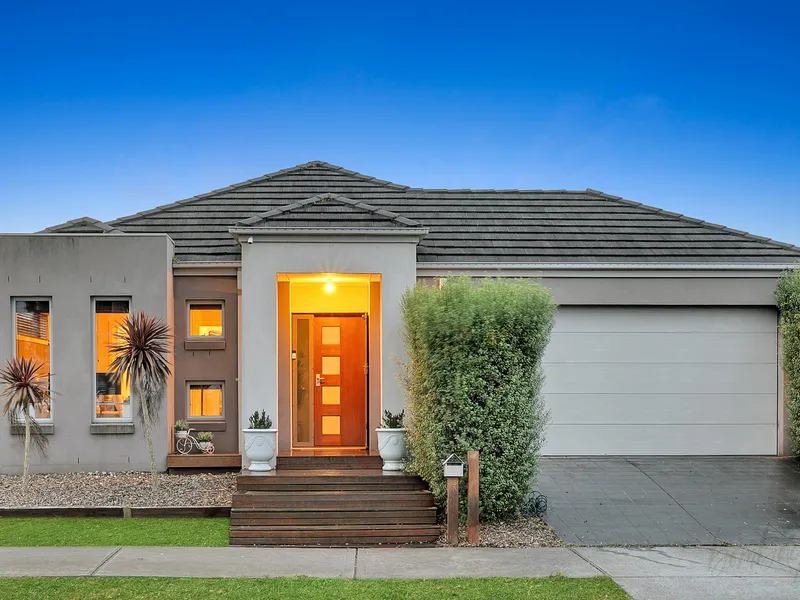 Prime Family Living in Craigieburn - Your Dream Home Awaits!