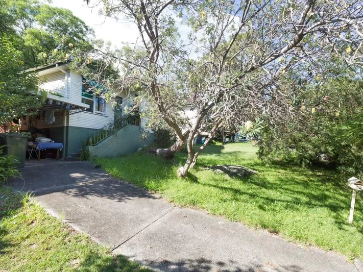 Sutherland - 889 m2 aprx - 16.1 m Frontage