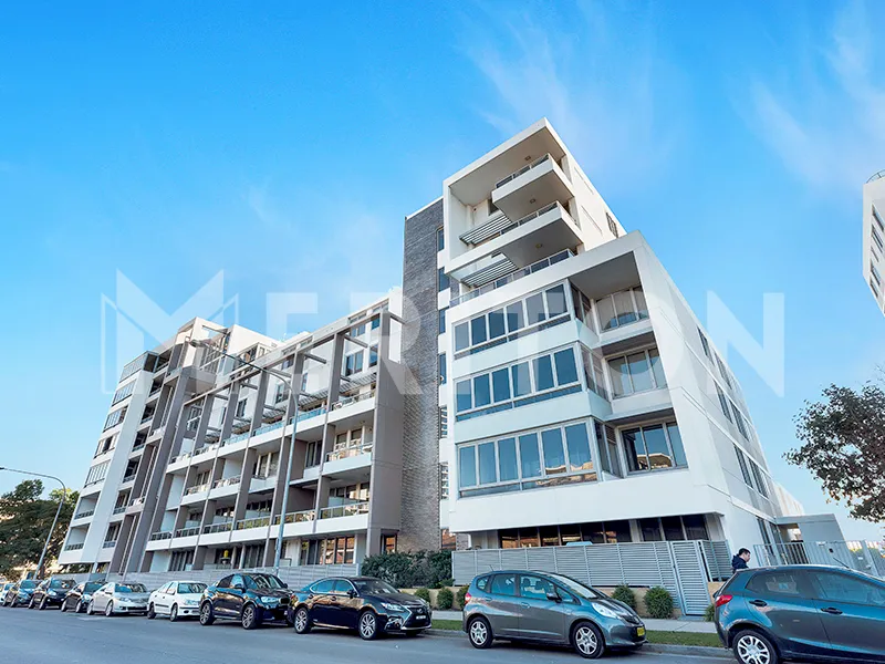 SPACIOUS GROUND FLOOR APARTMENT WITH RESORT LIKE FACILITIES 
