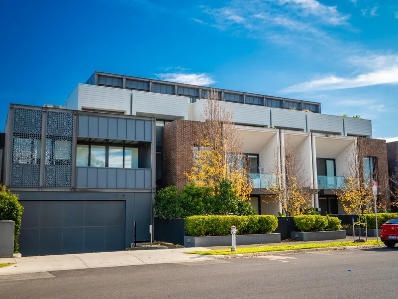 Low Maintenance Living Filled with Natural Light.