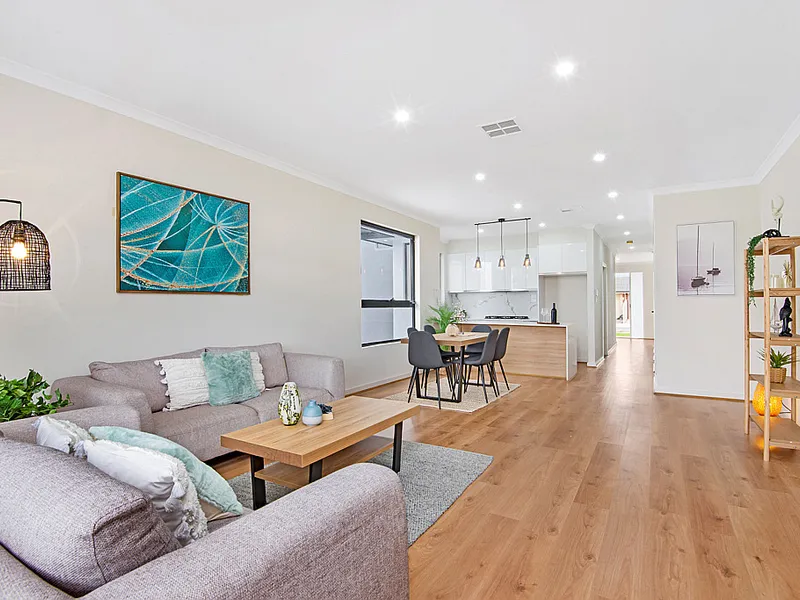 BRAND NEW, PERFECT LOCATION BETWEEN THE CITY & THE BEACH WITH LOW MAINTENANCE