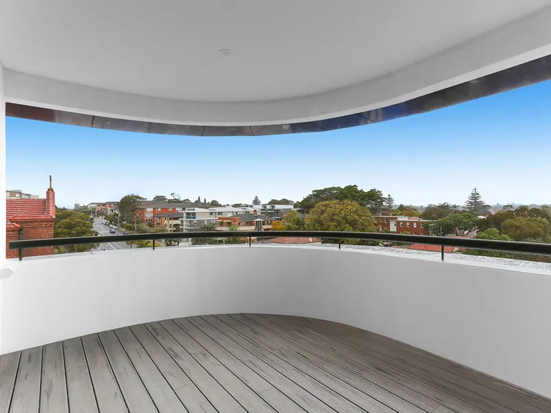 Stunning 2 Bedroom Apartment