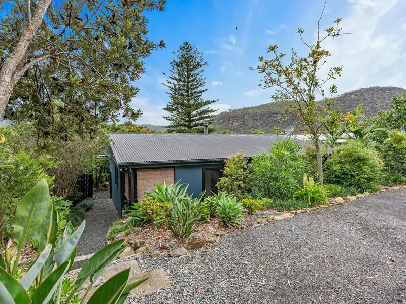 Stylish Spencer Retreat