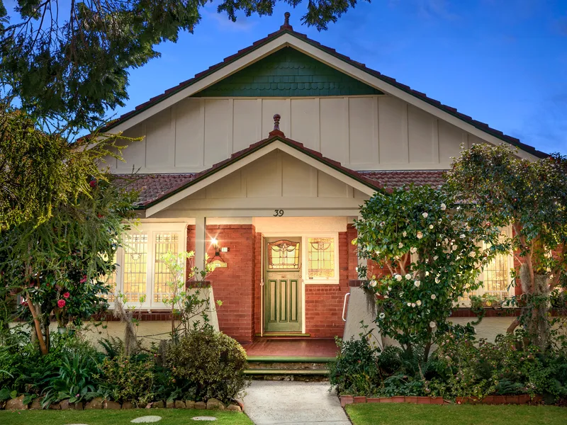 Character opportunity prized walk to rail locale