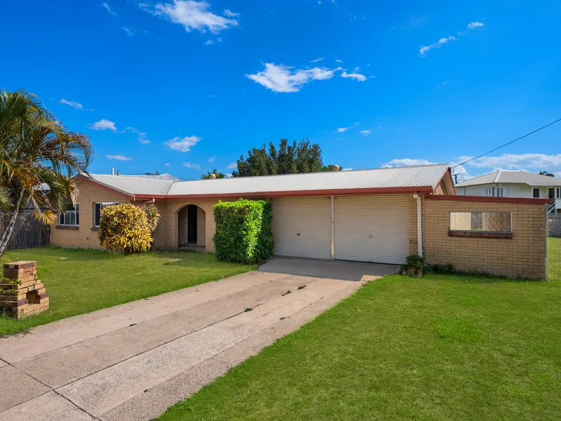 A Feel Good Family Home Amongst Leafy Serenity!