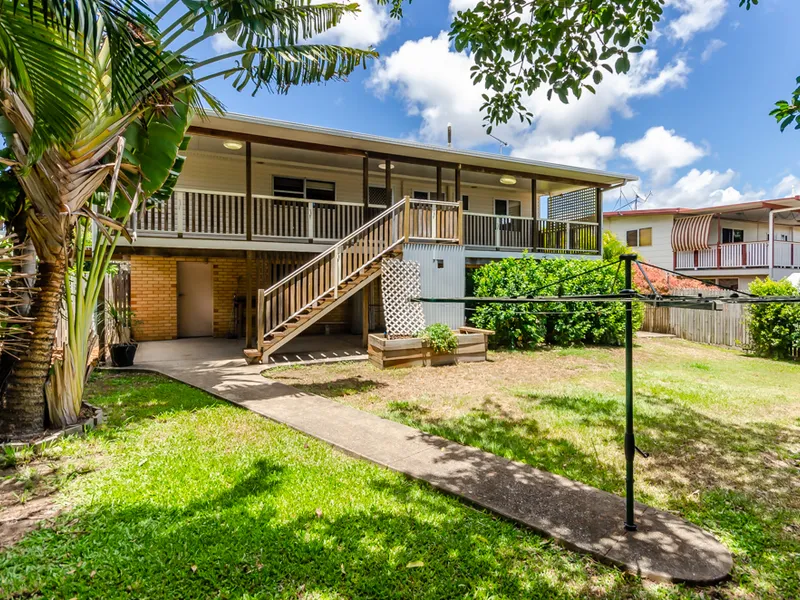 THREE BEDROOM FAMILY HOME WITH FENCED YARD