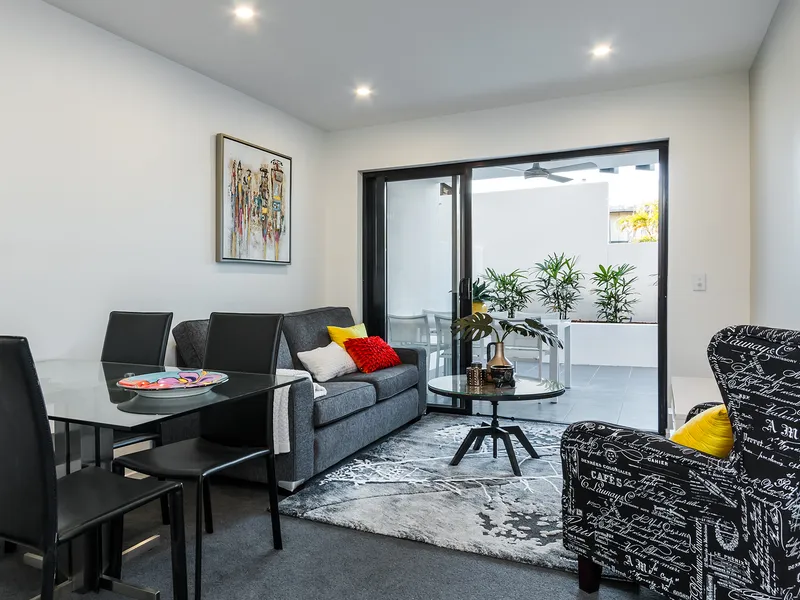 Executive Living in a Modern Ground Floor Unit - Large Private Courtyard for Entertaining! AND A TRAIN STATION AT YOUR DOORSTEP!