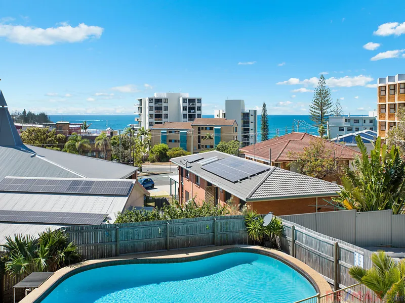 Impeccable 2 Bedroom Apartment at the Top end of Town