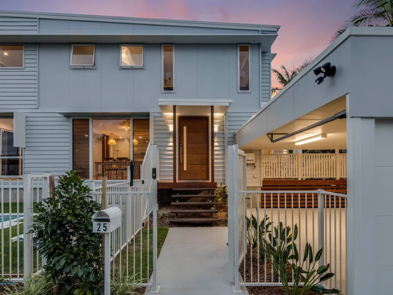 Brand new villa in central location