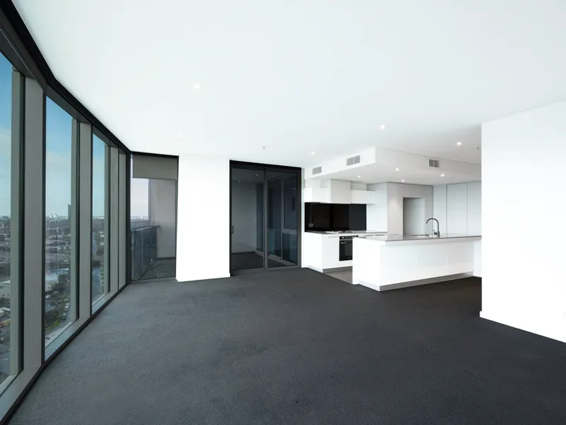 3 bedroom Docklands stunner with city and bay views