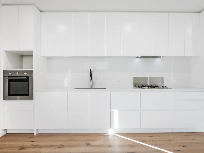 Live in the McKinnon School Zone!