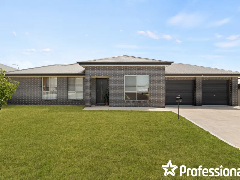 MODERN HOME EGLINTON