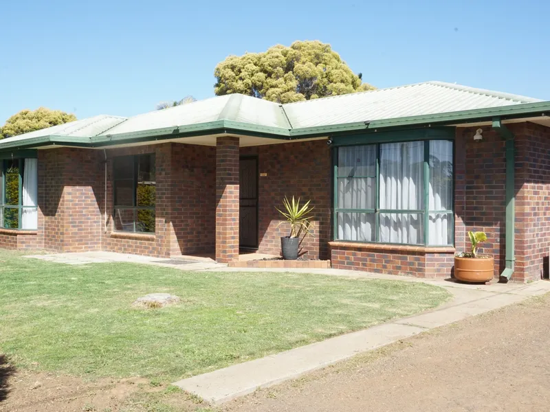 Double Brick Home in Quiet Area