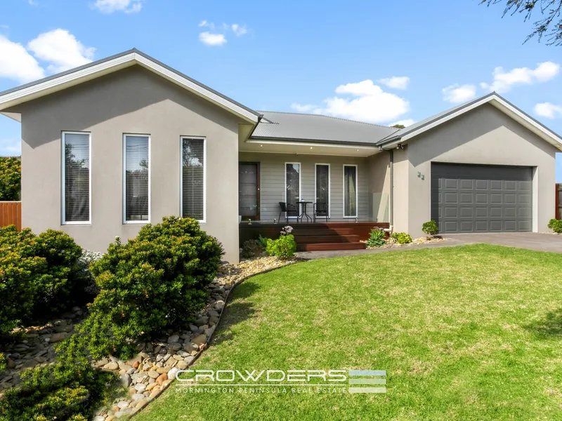 Back Beach Coastal Paradise Awaits!