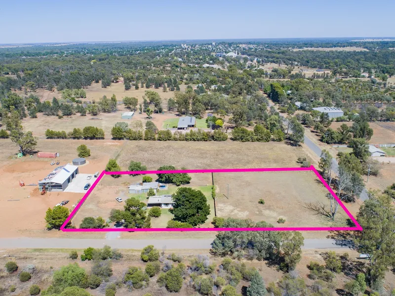 The Dream - Acreage On A Budget 
