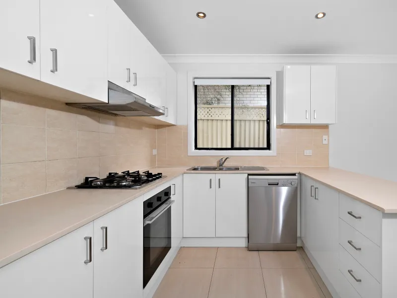 Beautiful Four Bedroom Townhouse