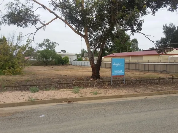 Great Sized Vacant Allotment