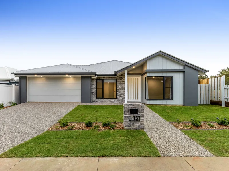 Brand New Gordon Bourke Construction - Ready NOW!!