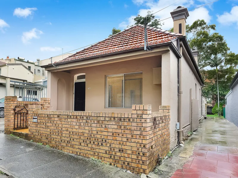 4 Bedroom Family Home 