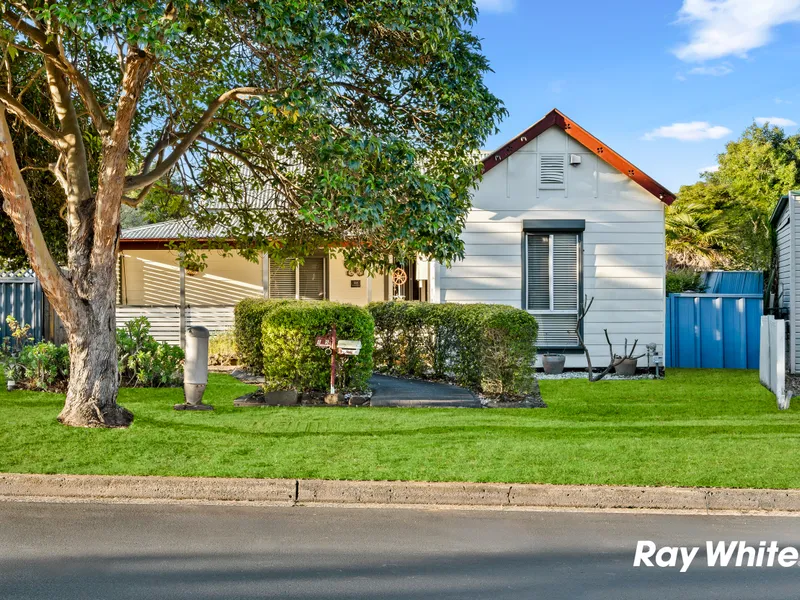 AUCTION MUST BE SOLD