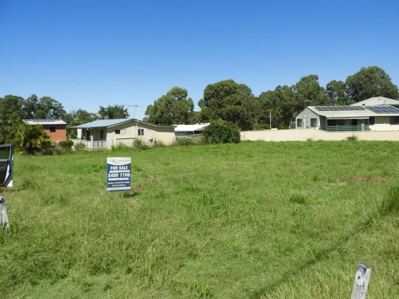 LARGE BLOCK (892M2) PRESTIGIOUS CANAIPA PASSAGE A MUST SEE