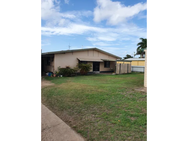 LOW MAINTENANCE FAMILY HOME