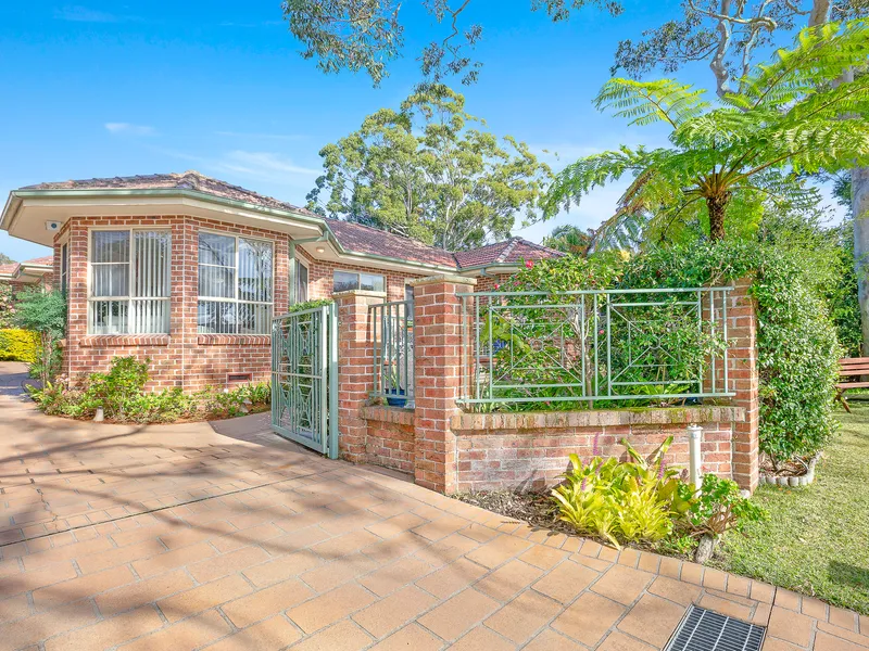 Immaculate | Oversized Villa