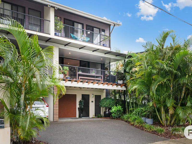Beautiful three-bedroom executive townhome in coveted suburb