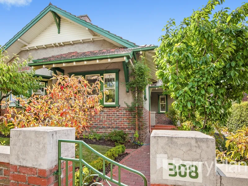 Prominent Home in Popular Soldiers Hill